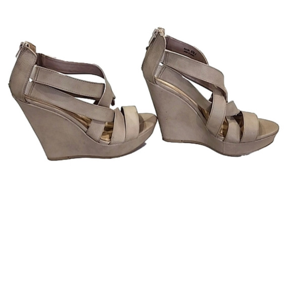 Chinese Laundry Sandal Shoes with Back Zipper and 5" Heel Shoes Size 8 - Picture 3 of 7